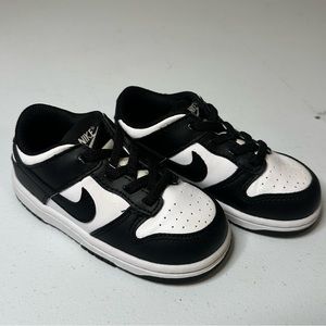 Nike Dunks Panda
